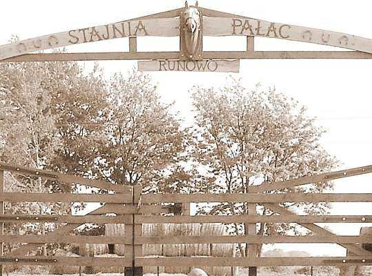 stajnia pałąc runowo