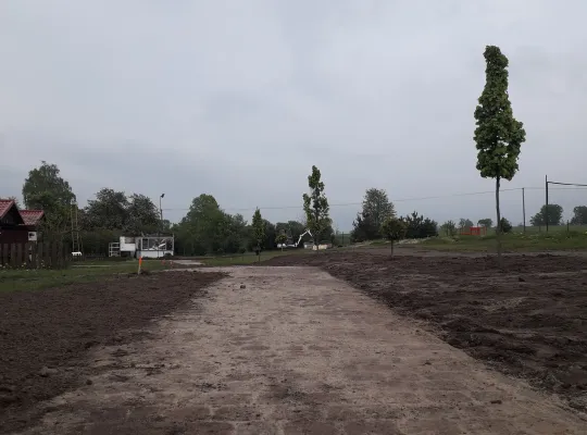 Nowa alejka w Runowie