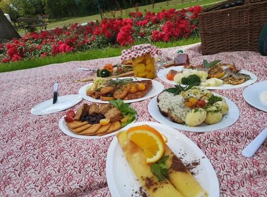 Catering