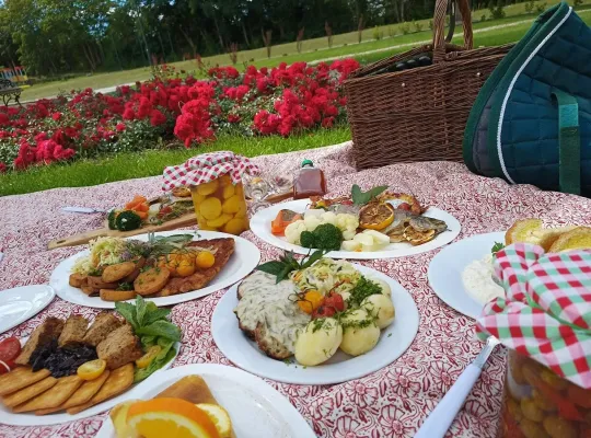 Catering